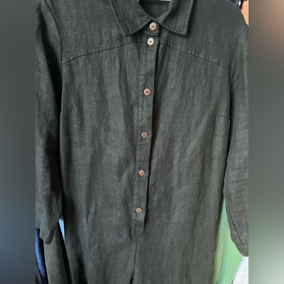 COPY - 100% LINEN BLACK JUMPSUIT - Picture 2 of 6